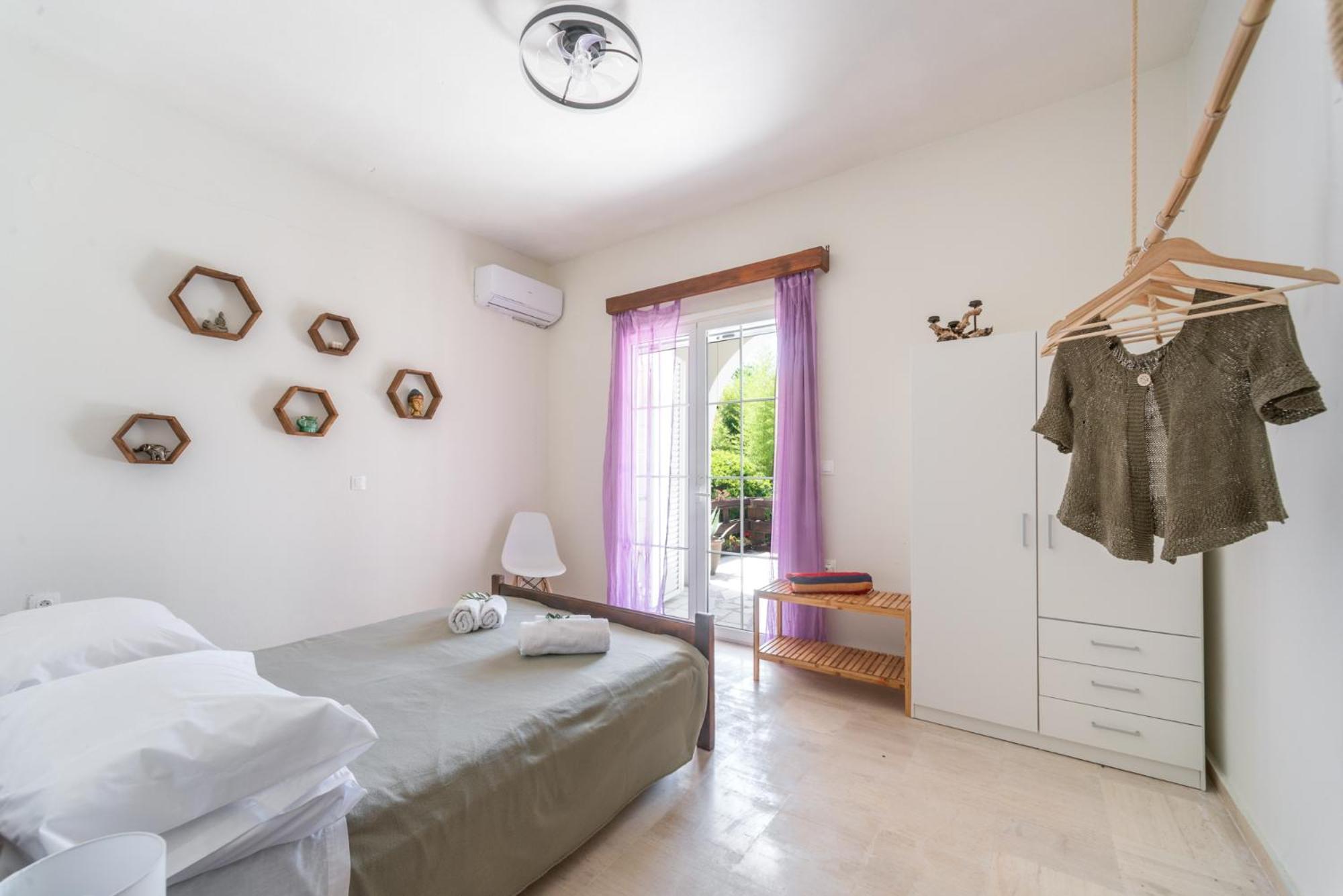 Villa House *